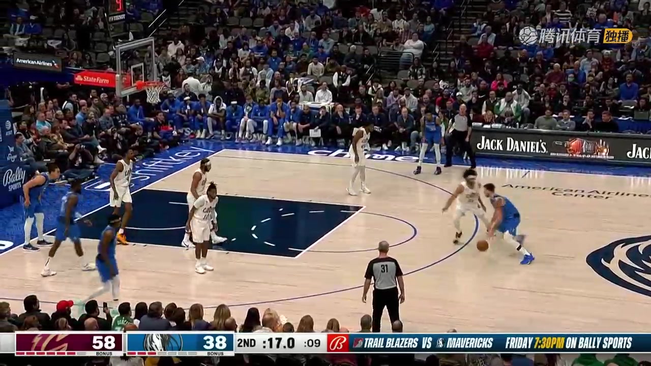 魔術(shù)師附體！東契奇神仙不看人背傳 畢竟周最佳助攻TOP10！