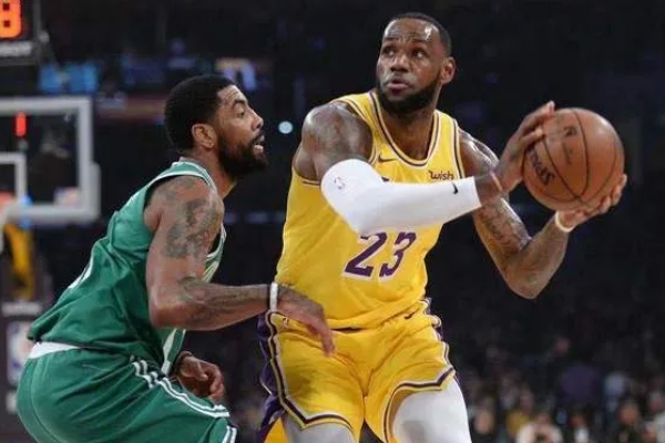 NBA進(jìn)攻戰(zhàn)術(shù)有哪些？